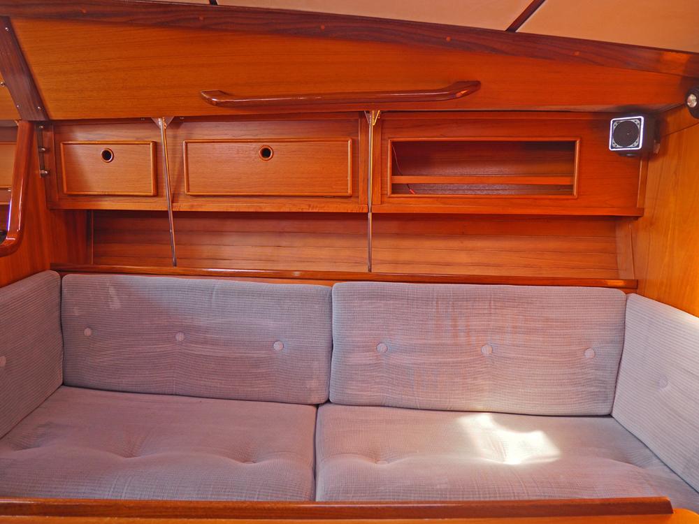 Salon, H&eacute;bergements